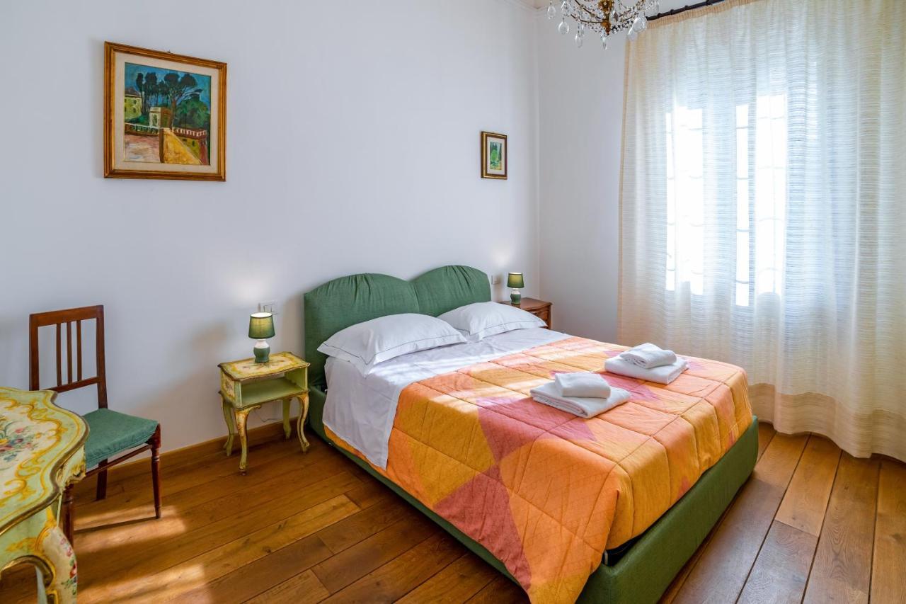 Florence Quiet Apartment With Private Garden Eksteriør billede